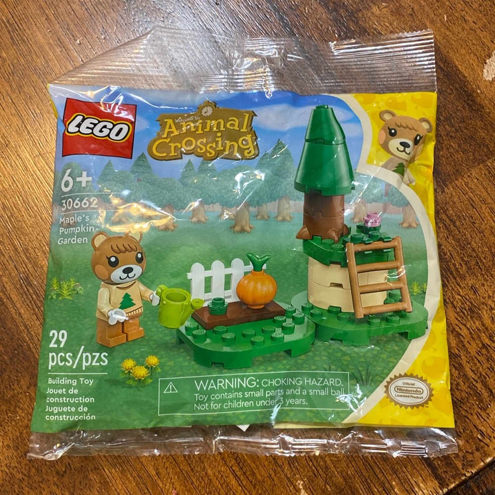 Lego Animal Crossing 30662 Maples Pumpkin Garden Polybag Set Maple Minifigure